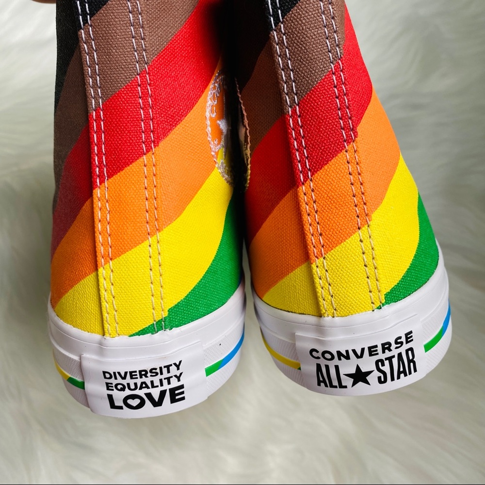 NWT Converse Chuck Taylor All Star Pride Women’s - Picture 11 of 13
